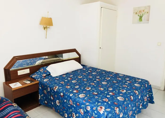 Univers Pensionat Calella