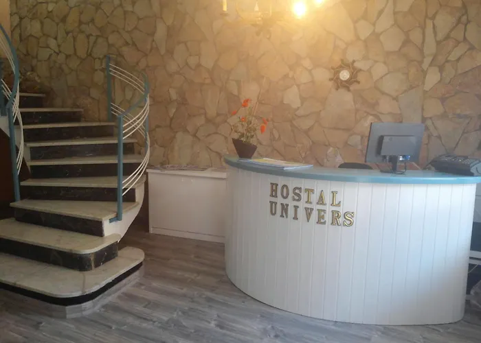 Univers Pensión Calella